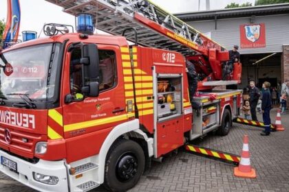 Brandschutztag in Löhnen: Zwischen Hüpfburg und Explosionen