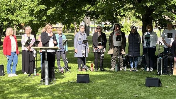 Bürgermeisterin zum 8. Mai: „Wir werden nicht vergessen“
