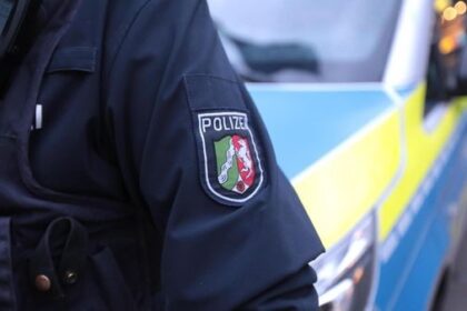 Fahrerflucht in Wesel: Radfahrerin (59) wird schwer verletzt