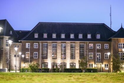 Hohe Personalkosten im Rathaus: Was Dinslaken jetzt plant