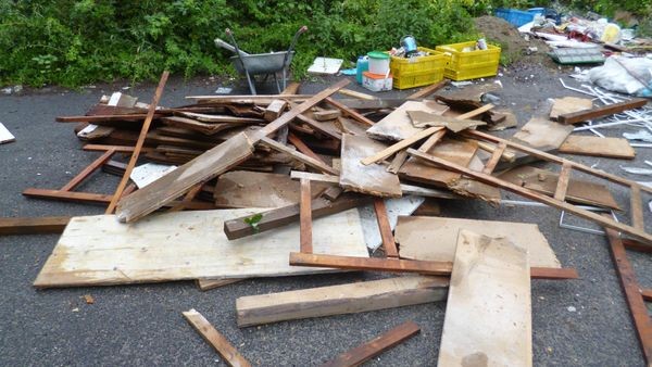 Illegaler Müll: 85 Einsätze in Dinslaken - diese Strafen drohen