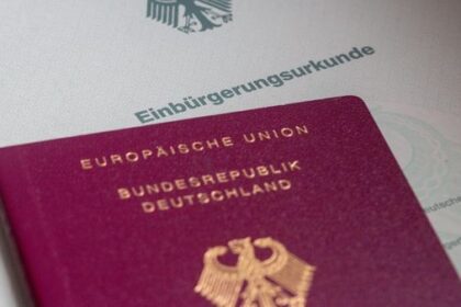 Langes Warten auf Einbürgerung: „Noch immer nichts geschehen“