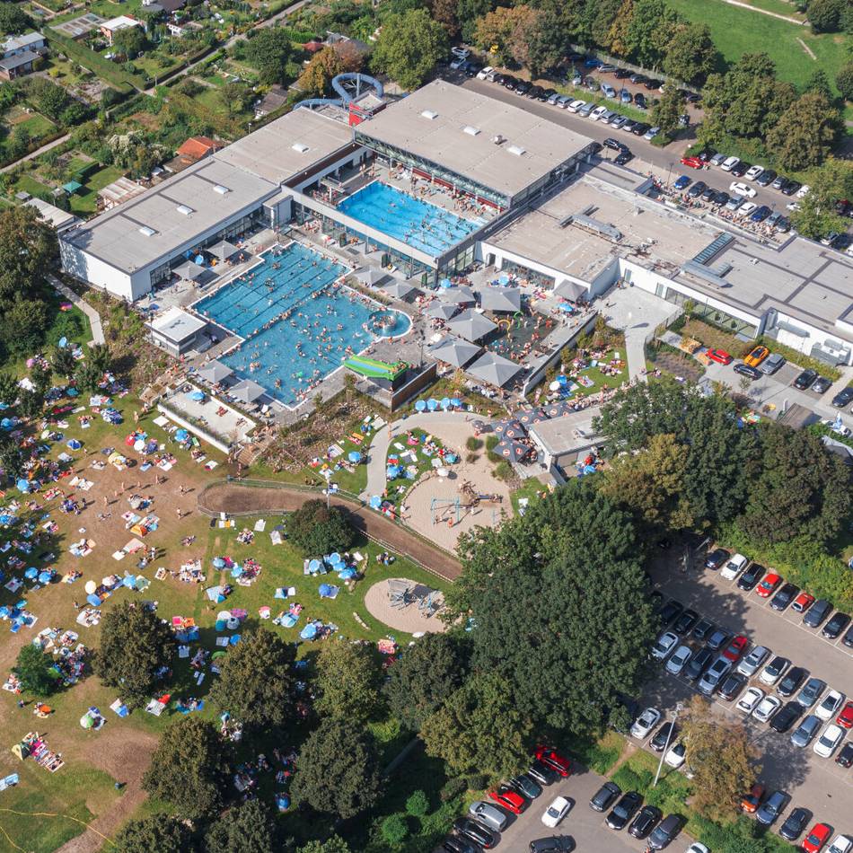 Nach Rassismus-Vorwürfen: Ärger in Dinslakener Schwimmbad – das sagt das Security-Unternehmen