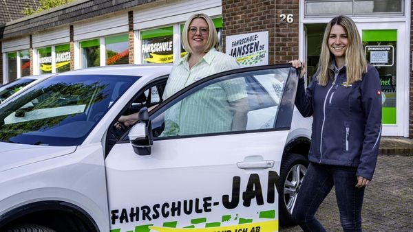 Neue Fahrschule in Hünxe: Janssen eröffnet Filiale vor Ort