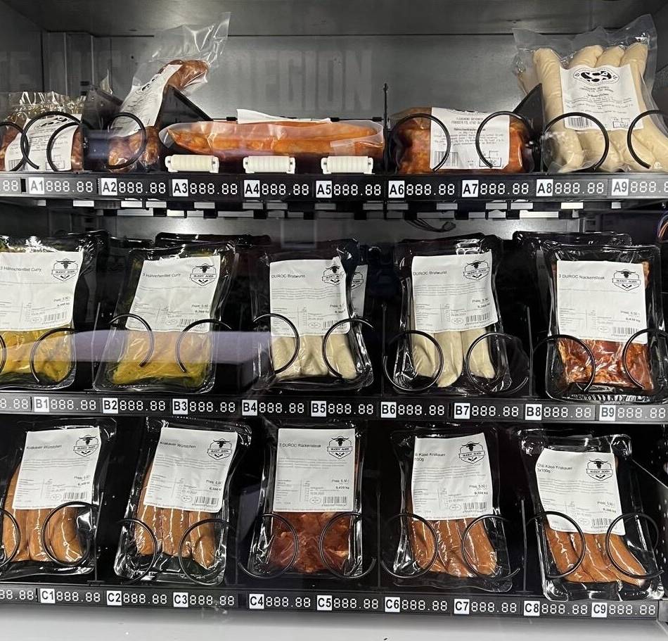 Sieben Adressen im Überblick: Wo es im Kreis Wesel Grillfleisch aus dem Automaten gibt