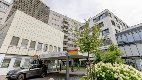 St. Vinzenz in Dinslaken: Mehr Geld für Geburtshilfe-Station