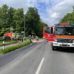 Unfall in Dinslaken: Auto kollidiert mit Lkw – 450 Liter Diesel sickern ins Erdreich