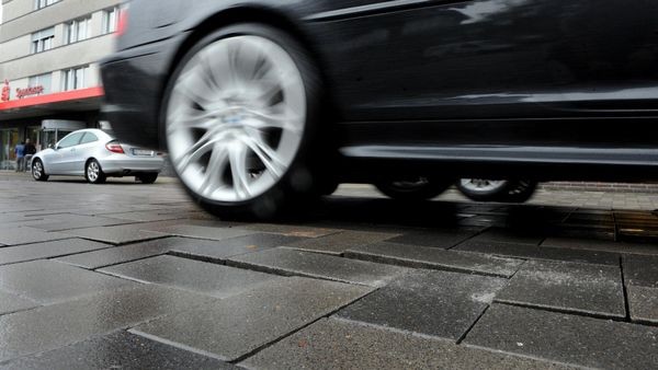 Viele „Huckel“ auf Voerder Straßen: Wann sie beseitigt werden