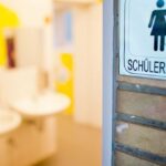 Wegen Vandalismus: Nur eine Toilette für 1000 Schüler geöffnet