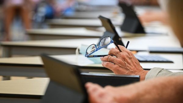 Behinderter Politiker wartet seit 5 Jahren auf Barrierefreiheit