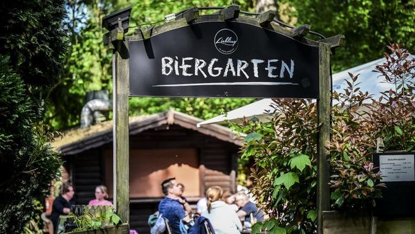 Biergärten in Dinslaken, Voerde, Hünxe: Das kostet ein Bier