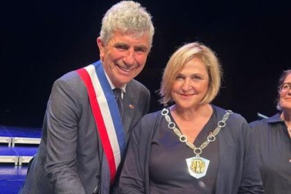 Dinslakener in Agen: „Kriege in Zukunft verhindern“