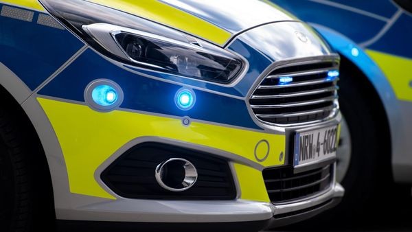 Einbruch in Dinslakener Firma – Firmenfahrzeug gestohlen