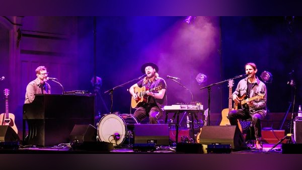 Folk-Popper Mighty Oaks live: Erst Schafhof, dann Dinslaken