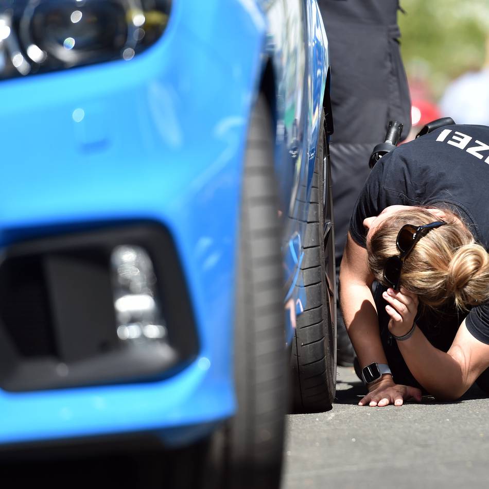 Großeinsatz in Dinslaken: Schlag gegen Tuningszene – Polizei ahndet etliche Verstöße