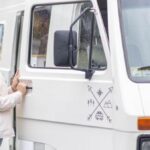 Jasmins Weg zum Traum-Camper: Ein Blick in den umgebauten Bus