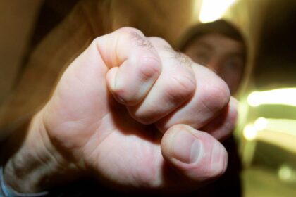Nach Streit im Bergpark Lohberg: Mehrere Faustschläge ins Gesicht – 17-Jähriger verletzt