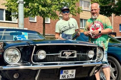 Oldtimerrallye in Dinslaken: Die schönsten Bilder vom Event