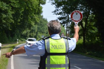 Schwerpunkteinsatz: Polizei kontrolliert zur Sicherheit von Motorradfahrern