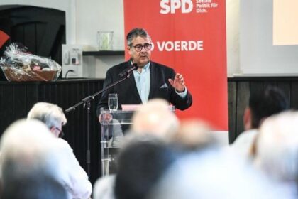 SPD-Promi Sigmar Gabriel in Voerde - wen er besonders lobte