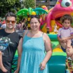 Spiel-Sport-Spaßfest: Kinder toben bei Sommerhitze im Stadtpark