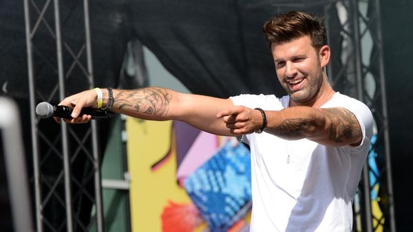 „Verdammt!“: Trash-TV-Ikone Jay Khan kommt in Einkaufszentren