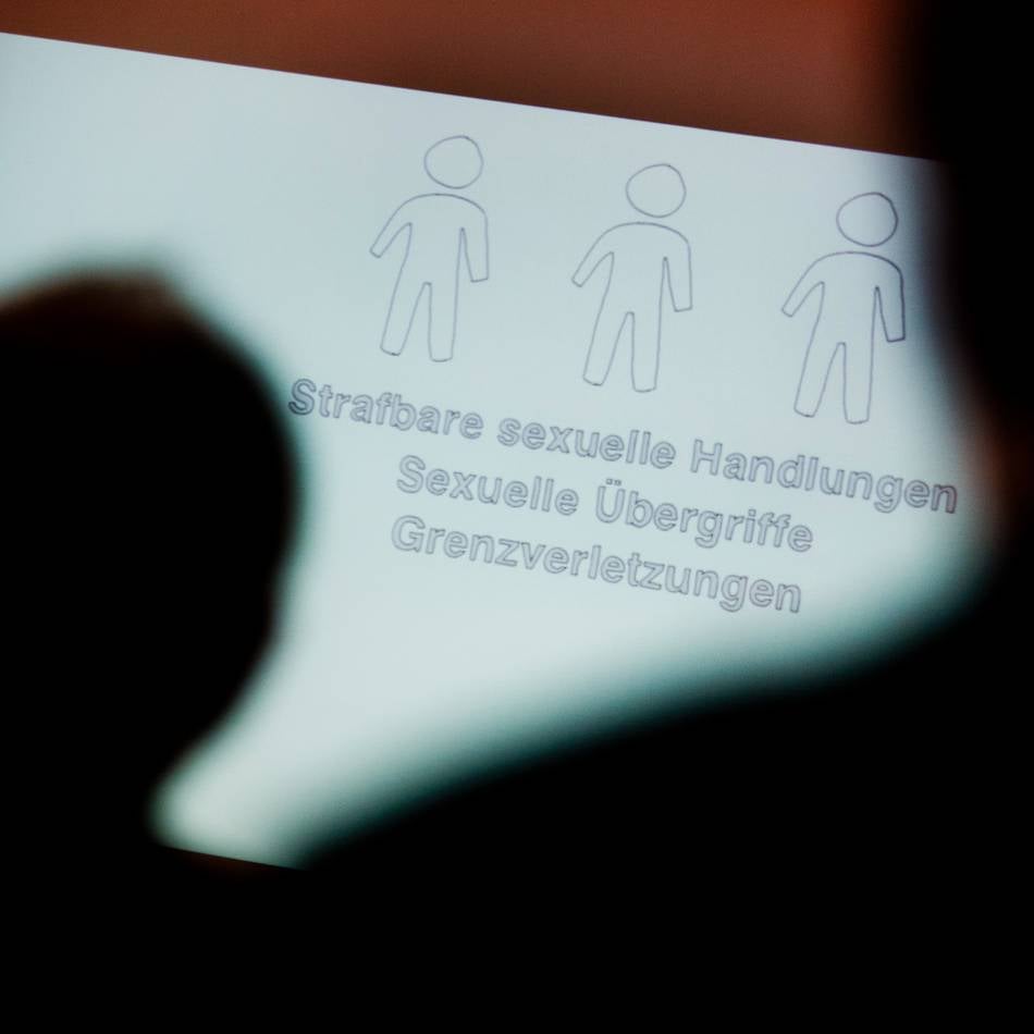 Zahlen zeigen es: „Das Anzeigeverhalten im Bereich der sexuellen Selbstbestimmung bleibt gering“