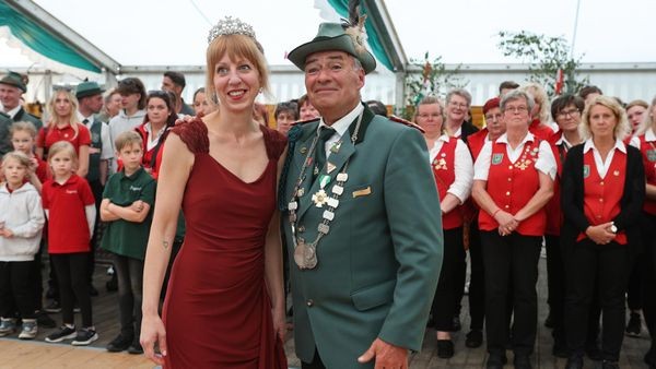 Zwei Königsschießen: Oberlohberger Schützenfest wird besonders