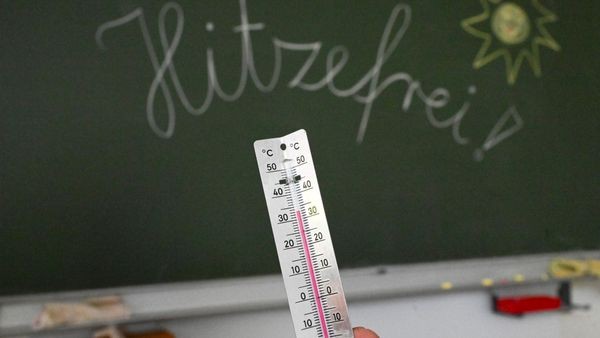 „30 Grad um 10 Uhr“: Diskussion nach Hitzeschock an Schulen