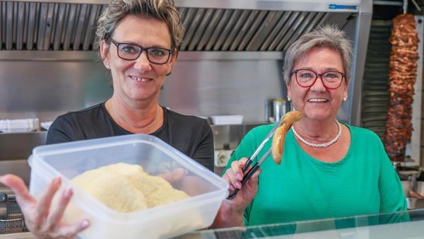 40 Jahre „Josefas Grill“: Imbiss in Voerde feiert Geburtstag