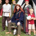 Am Wasserschloss Voerde werden Kinder Ritter für einen Tag