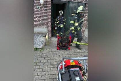 Dinslaken: Angeschmorte Steckdose setzt Couch in Brand