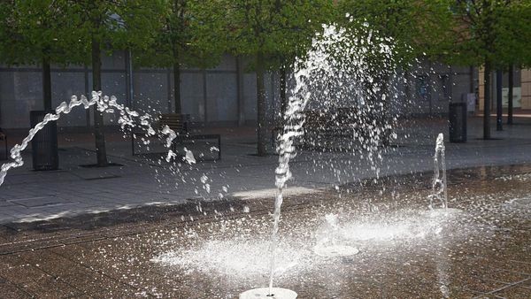 Dinslaken: Für die beliebten Wasserfontänen gibt es eine Lösung