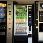 Freibad Voerde: Warum im Kiosk jetzt auch drei Automaten stehen