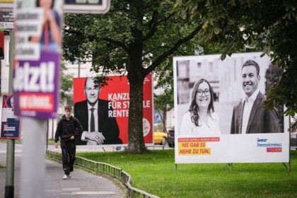 Genehmigung für Wahlplakate widerrufen: Parteien „schockiert“