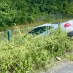 Hünxe: von Parkplatz abgekommen – Auto landet im Graben