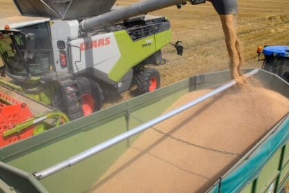 Landwirtschaft am Niederrhein: „Zufriedenstellende Erträge“ – Getreideernte im Rheinland läuft auf Hochtouren