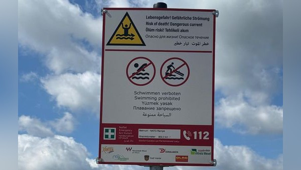 Lebensgefahr! Kreis Wesel verbietet das Schwimmen im Rhein