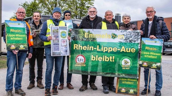 Mahnwachen gegen Logistik und Hafenausbau in Wesel und Voerde