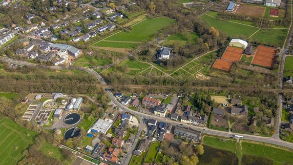 Mögliche Rückkehr der umstrittenen B8n: Streit um Dringlichkeit