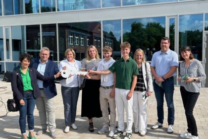 Neubau der Gesamtschule Hiesfeld übergeben: „Ein großer Gewinn für unsere Schulgemeinschaft“