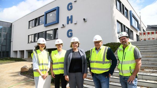 Realschule Hiesfeld: Exklusiver Rundgang über die Baustelle