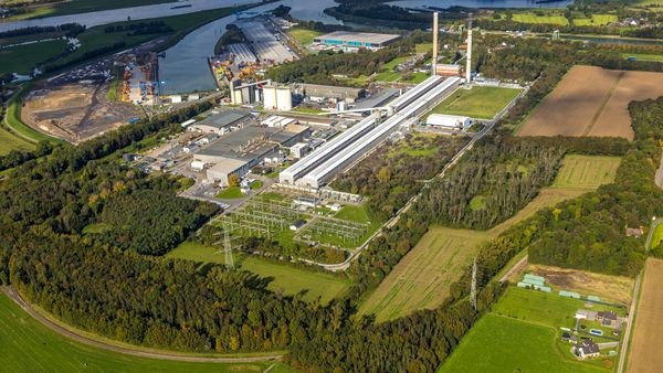 XXL-Logistikhallen Voerde: Entscheidung naht – „Irrweg stoppen“