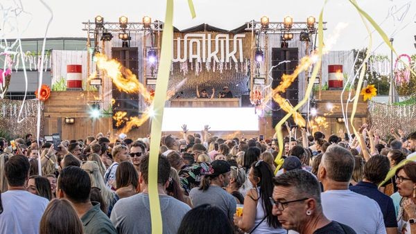 Dinamare Dinslaken: Liegewiese wegen Waikiki teilweise gesperrt