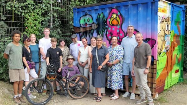 Graffiti-Projekt in Hünxe: Jugendliche gestalten Dirtpark neu