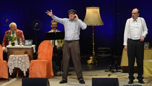 Herbert Knebels Affentheater in Dinslaken: „Wat macht dat Spaß“