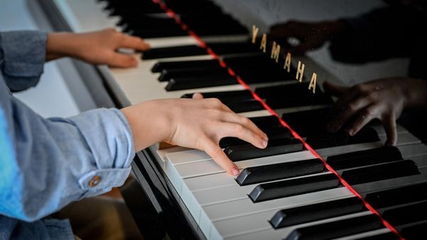 Kind beim Klavierunterricht missbraucht? Prozess gegen Musiklehrer