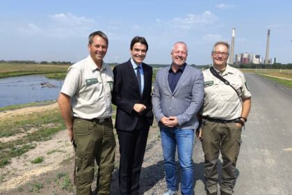 Kooperation in Dinslaken: Ranger regulieren Besucherströme an der Emscher-Mündung