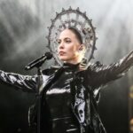 LaFee im Burgtheater Dinslaken: Sängerin kämpft mit den Tränen