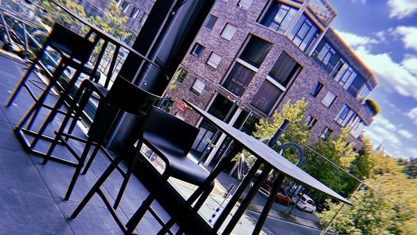 Neutor-Galerie Dinslaken: Neue Terrasse mit altem Bekannten